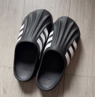 Adidas 包頭拖鞋