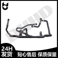 Radiator Hose17127548222Suitable for BMW E82 E84 E88 E90 E91