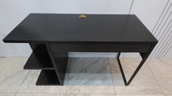 桃園二手家具 推薦-IKEA 宜家 黑色 4尺 書桌 四尺 電腦桌 辦公桌 學習桌 文書桌 工作桌 板橋 傢俱 避風港