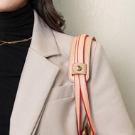 Shoulder pad bag strap connection/ shoulder pad bag straps