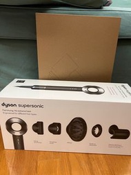 全新 行貨 Dyson 風筒 HD08 連收納架