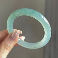 天然冰種翡翠玉鐲 A玉手鐲 玉鈪 • 冰種湖水綠飄花翡翠圓鐲