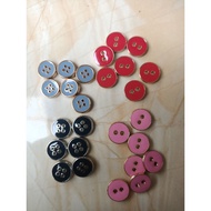 Clothes buttons, beautiful buttons, decorative buttons, mask buttons, unique buttons, etc