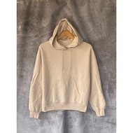 Uniqlo Global Uniqlo Hoodie (CODE 8262)