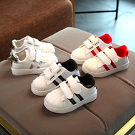 Luckybaby(s028) รองเท้าผ้าใบเด็ก สปอร์ตแถบเงา ปรับระดับได้ นิ่มใส่สบาย พื้นกันลื่น น้ำหนักเบา 3สี ทอง แดง ดำ