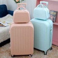 Travel suitcase size 28 inches (maximum) rotates 360 degrees, convenient, impact resistant