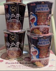 Doraemon BBQ 醬油杯麵，神戶牛黑胡椒醬油拉麵