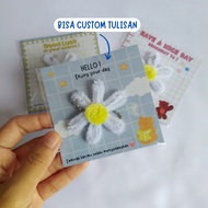 GANTUNGAN DAISY FLOWER KEYCHAIN WITH FEATHER WIRE | DAISY flower bag hanger | KEYCHAIN | DAISY Flowe
