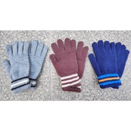 TrendyOi- Winter Knitted Gloves B18007 Plain striped sleeves