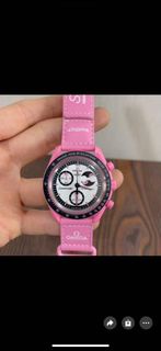 Swatch x Omega Speedmaster 粉紅色手錶
