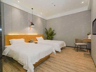 Hehua Hotel (Shenzhen Dongmen Tanbu Subway Station)