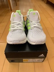 Adidas Ultraboost 5 DNA women’s running shoes