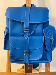 #24吃土季 降價⬇️英國GRAFEA 經典HARI系列藍色手工牛皮側邊雙口袋後背包兔子包