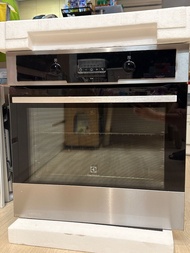 Electrolux 嵌入式電焗爐