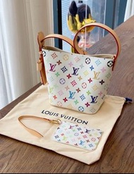 路易威登 LV 老花水桶包 白色