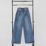 Atipashop - GLAMOURIZE ATP JEANS กางเกงยีนส์ ขายาว ทรงกระบอกกลาง ดีเทลขอบกางเกงปั้มโลโก้นูน Atipa ด้