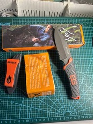 Brand New Gerber Bear Grylls Paracord Knife & Sheath Original Knife 傘繩刀和刀鞘 戰術小刀軍刀