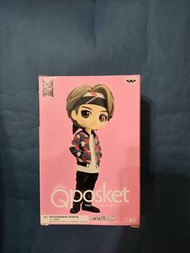 BTS qposket tiny tan
