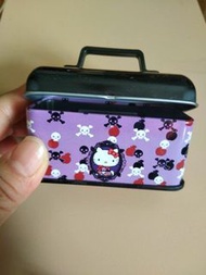 Hello Kitty 小鐵盒