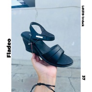 Sandals (ldt319-1rvbck) size 37