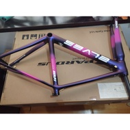 Elves Avari S SIZE 45 carbon road bike frame last display unit clearance BUY NOW with free Integrate