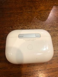 Apple AirPods Pro 充電盒