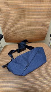 Niid 斜孭袋 R0 99%新用過一次