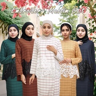 Plaid Sulam Baju Kurung Moden Hitam Cotton Velvet Pleated Kurung Front Zipper Nursing Friendly Baju 