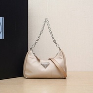 PRADA 粉色尼龍Re-Edition2005Hobo15超MINI肩背包