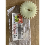 yamaha tzm tzm150 2t pump gear 100% original japan