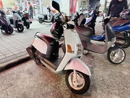 Yamaha Cuxi 冠軍白 跑少