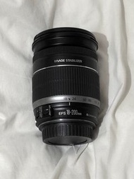 Canon EF-S 18-200mm