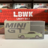 Mini GT 697 Bugatti EB110 GT Grigio Chiaro