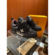 New Louis Vuitton Louis Vuitton New Style Bread Shoes Classic All-Match Men Women Same Style Men's S
