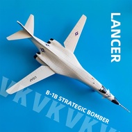 Us Air Force B-1B Cavalry Strategic Bomber 1: 144 Simulation Alloy Airplane Model Ornaments