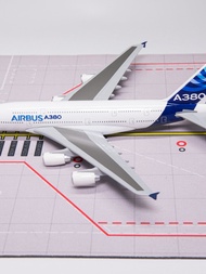 Prototype Airbus A380 Model 1/400
