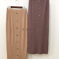 rok rajut kancing panjang premium rib knit button skirt - silver/grey