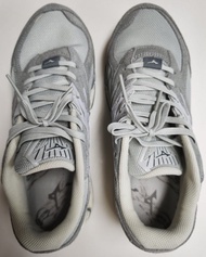Mizuno Wave Prophecy LS