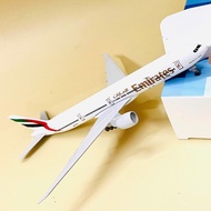 EMIRATES AIRLINES BOEING B777 20cm aircraft model with class 1 wheels, BEAUTIFUL STANDARD scale