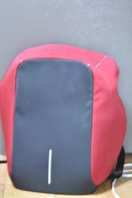 XD Design 防盜背囊