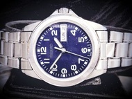 SEIKO Watch 男庄精工星期日曆石英手錶連原廠錶帶 34mm