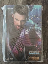 Hot Toys Captain America Avengers Endgame MMS481