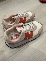 New balance 小童鞋