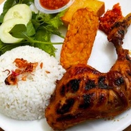 paket nasi box ayam bakar komplit