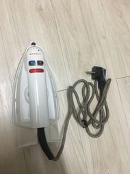 BRAUN熨斗