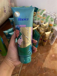 rejoice kondisioner hijab/ condisioner rejoice (Random)