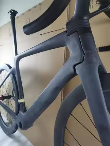 New disc carbon road bike frame bottom bracket BB right Ultegra Di2 electronic group 700C road bicyc