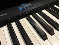 Roland digital piano fp18