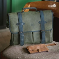 Genuine leather Men's Work bag/helsinki Laptop bag/ Laptop bag/Boy's Work bag/Reven leather Office b