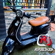 Vespa Matic LX & Vespa S 125 Double Seat Premium Leather Seat